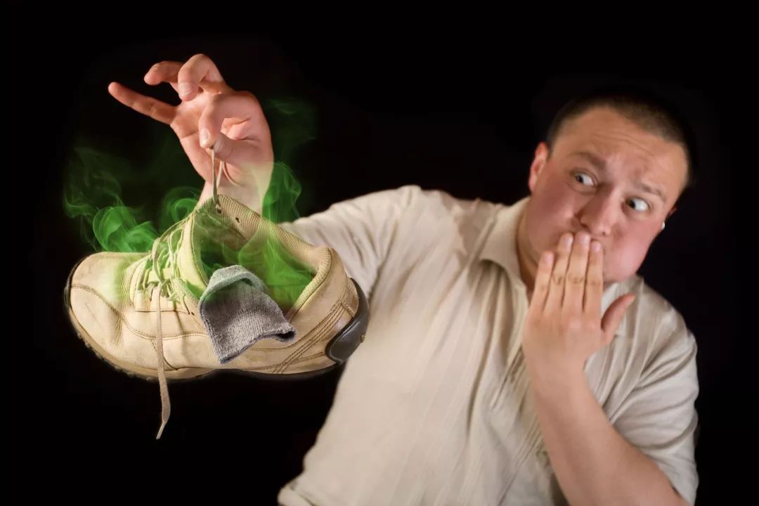 裤子袜子能放在一起吗,袜子裤头能一起在洗衣机洗吗