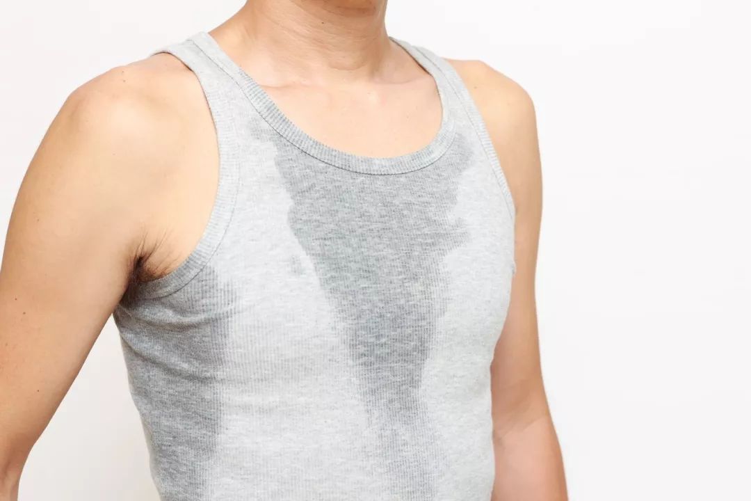 裤子袜子能放在一起吗,袜子裤头能一起在洗衣机洗吗