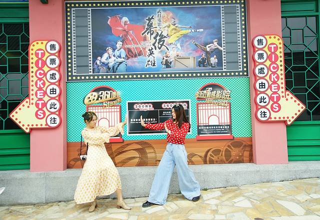 沙雕姐妹花暴走香港大澳，一个你没了解过的彩色离岛