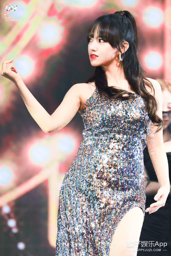 迪丽热巴欧阳娜娜双子座,欧阳娜娜和迪丽热巴互动