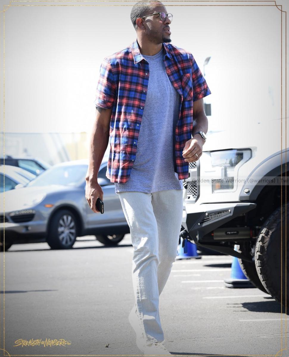 勇士入场照,勇士官方晒季前照