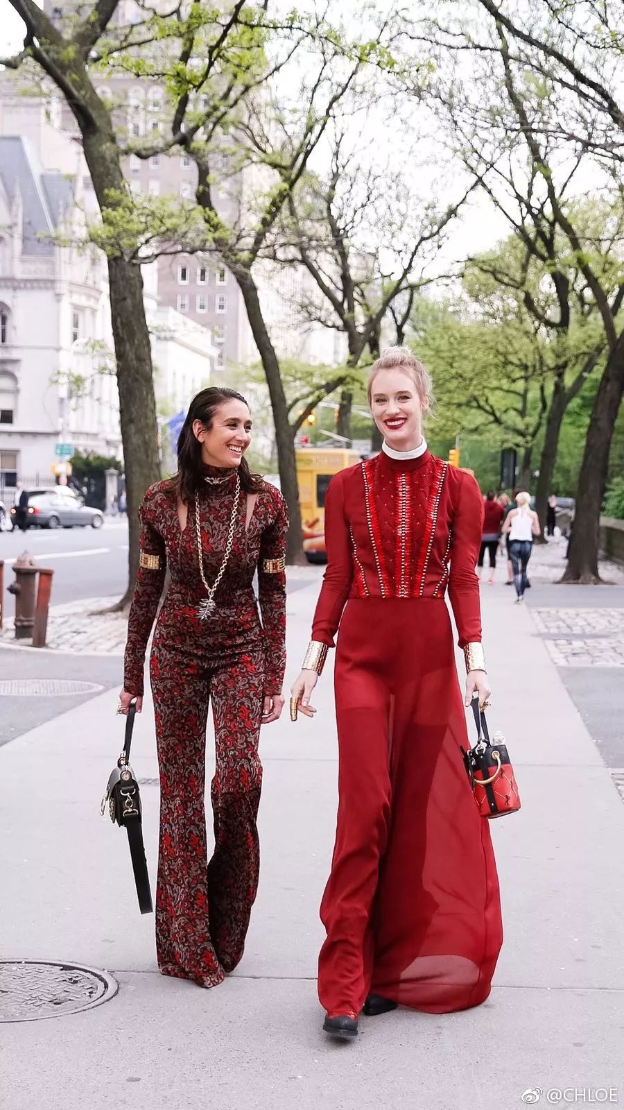 女生对闺蜜和普通人态度一样,女生对闺蜜的忍耐程度有多强