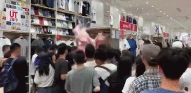 心理课│那些疯抢优衣库的人隐藏着什么心理效应？
