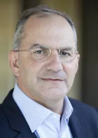 每天新发100多万例可治愈的性传播感染