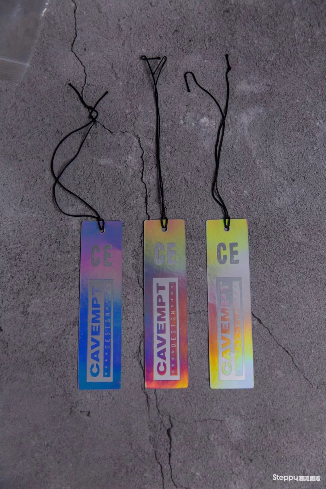 很想问问，你们有收集品牌包装袋或吊牌的癖好吗？