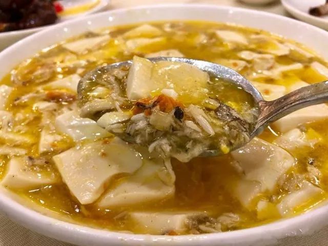 攻略来了！当上海人拿起醋和姜丝，全城的大闸蟹都充满了忧伤…