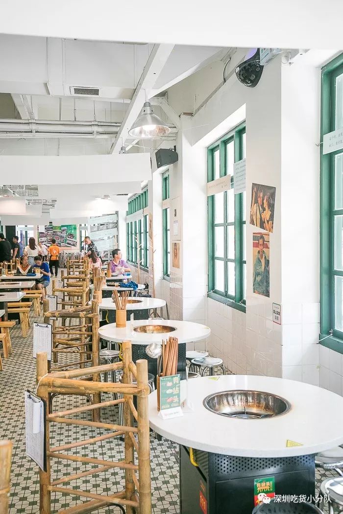 竹架子火锅，有5层高，一筐一筐吃