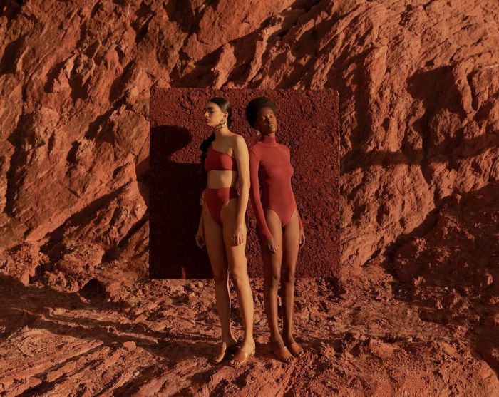 这个夏天你适合什么泳衣,夏天缺少一件泳衣