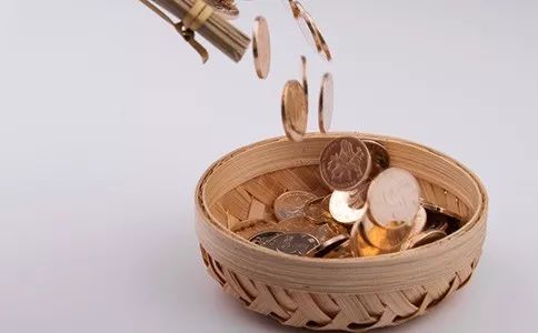 借钱没约定利息事后能要回利息吗,借款没约定利息起诉可以给利息吗