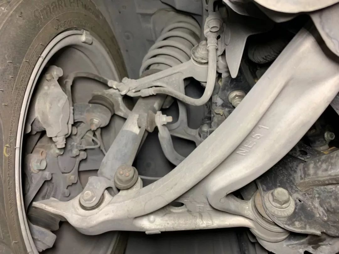 这台进口敞篷小跑车，两个滤芯竟然只要42块钱？