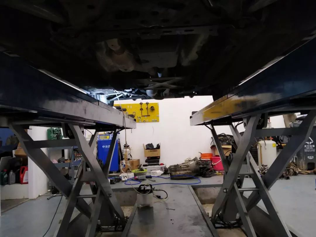 这台进口敞篷小跑车，两个滤芯竟然只要42块钱？