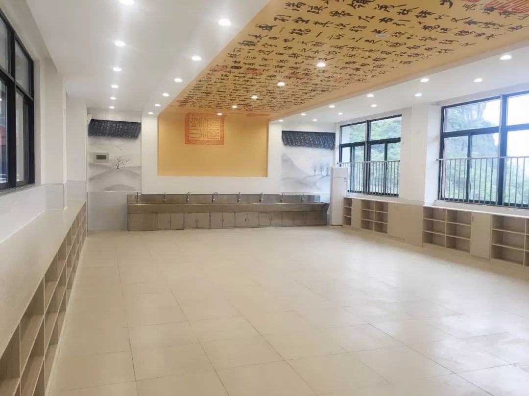 临桂学校事件,桂林小学校方回应