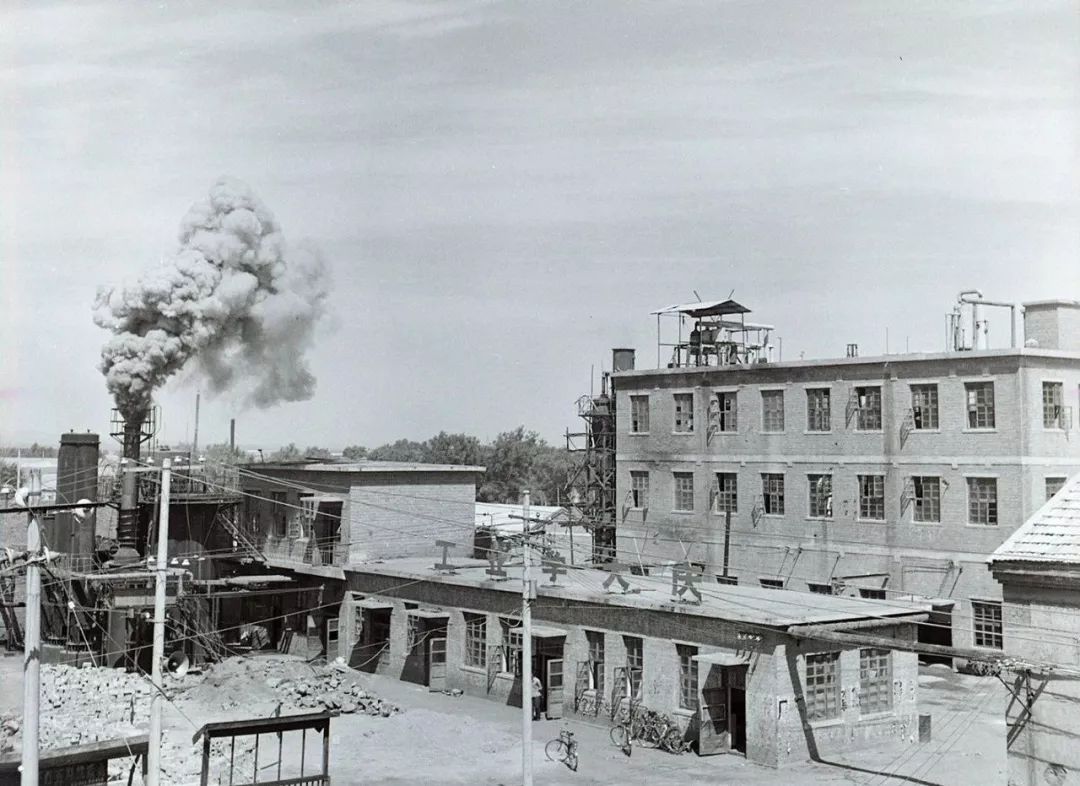 曾经辉煌的工厂现在还有吗,探秘曾经辉煌的工厂