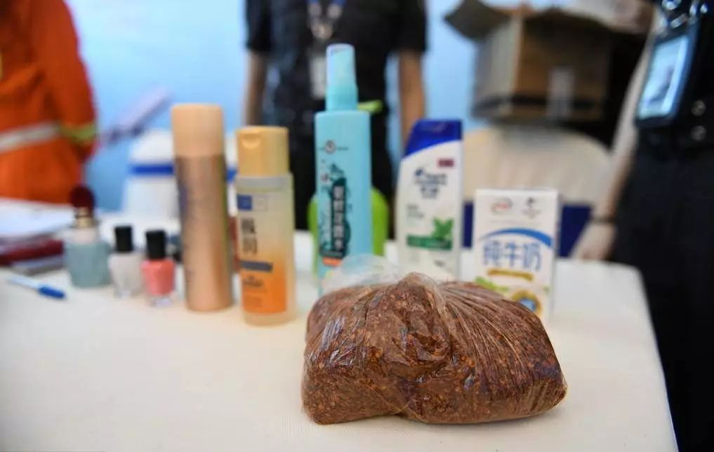 乘坐飞机安检知识小常识,乘坐飞机安检小常识