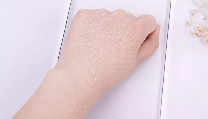 娜扎用的定妆喷雾,娜扎同款防晒喷雾推荐