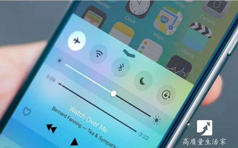 你们知道手机的飞行模式有多强大,千万别小看手机中的飞行模式功能