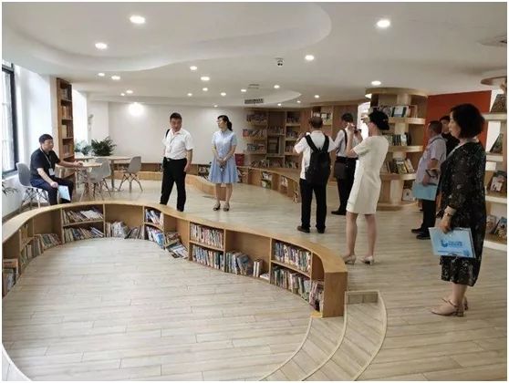 访名校简报,访名校浸润式培训