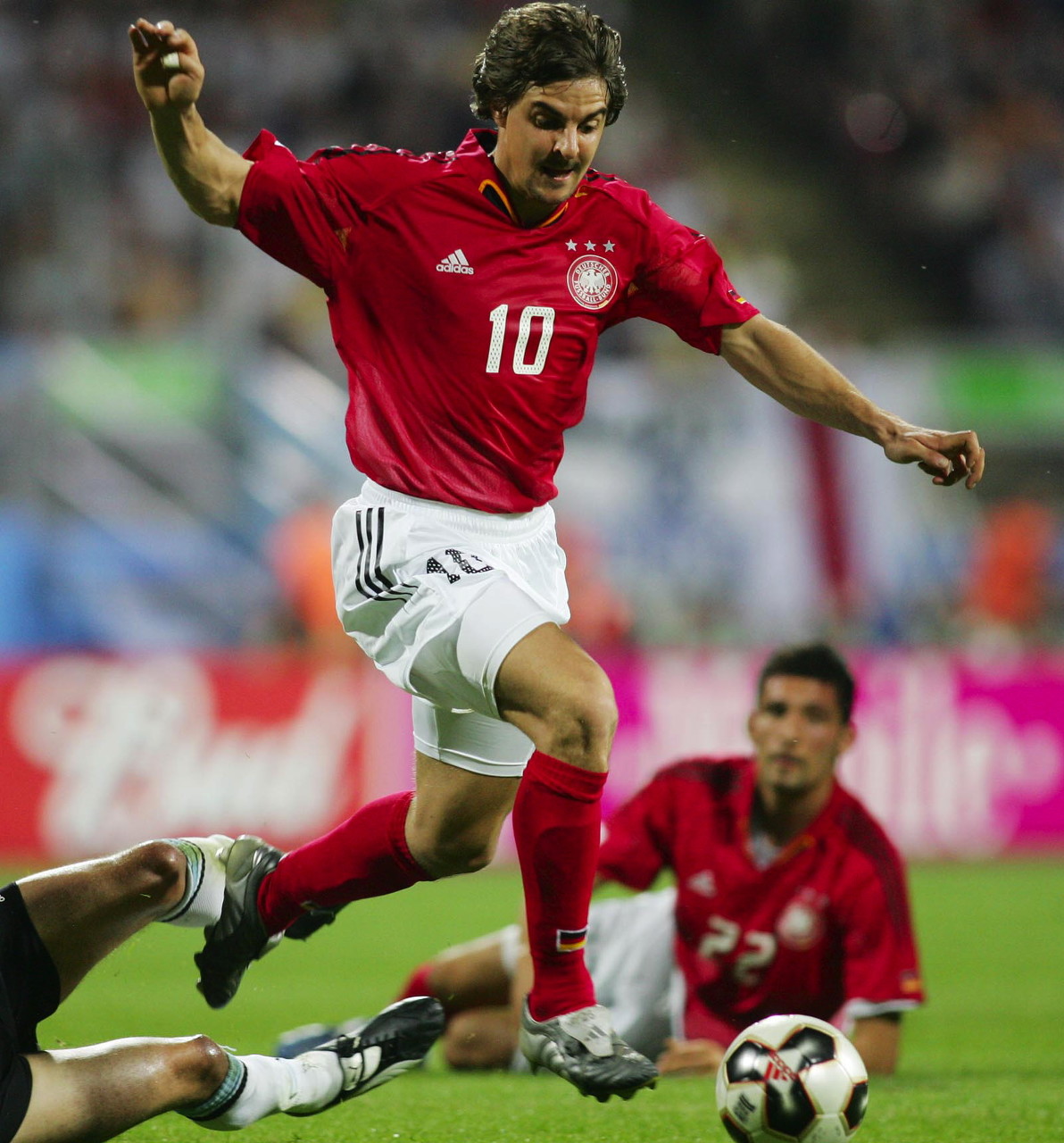 世界足坛弃儿代斯勒,代斯勒足球天才