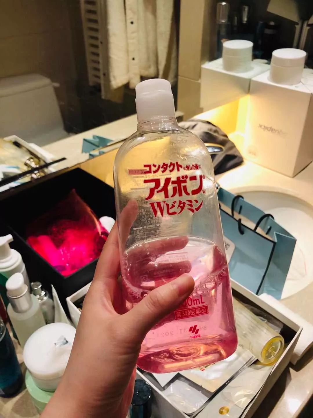 阔别演艺圈身价翻4倍，10亿俱乐部又添新成员？