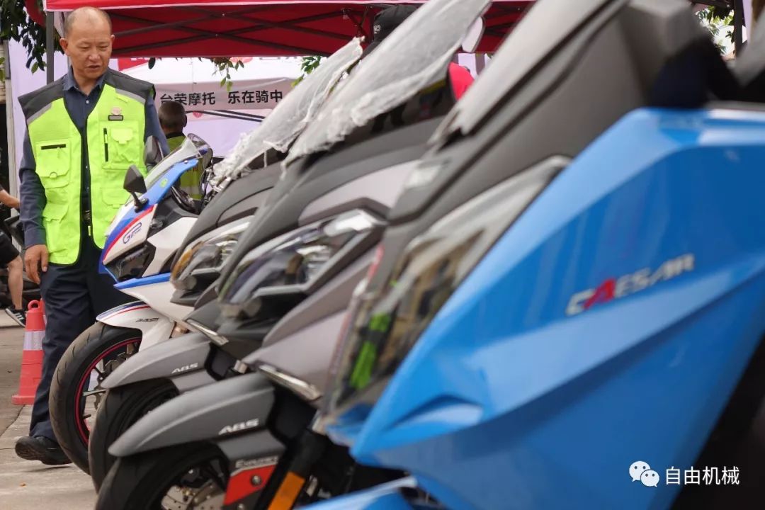 小小的山城，凭什么配得上“摩都”？记台荣探路者重庆试驾会丨业界