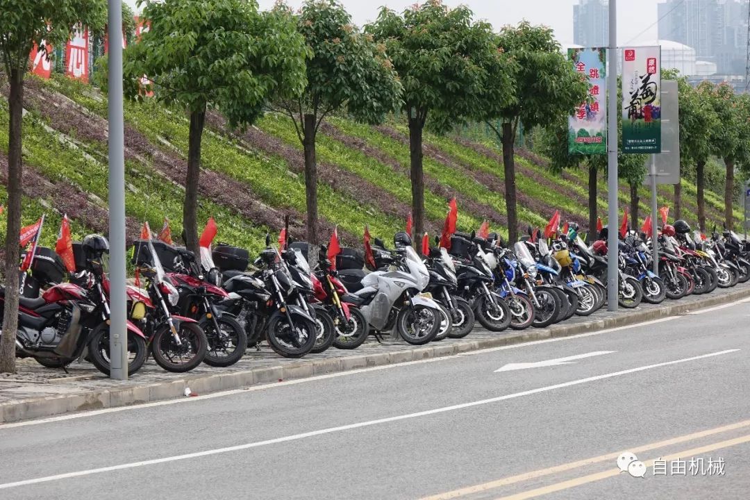 小小的山城，凭什么配得上“摩都”？记台荣探路者重庆试驾会丨业界