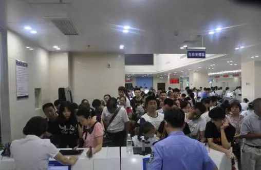 护照港澳通行证降价,护照港澳通行证快去办理