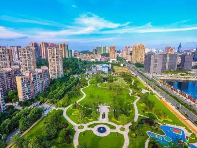 贵阳夏天气温最高多少,贵阳夏天最高气温是多少度