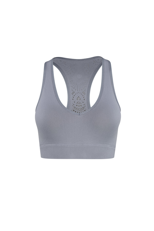 lululemon举办主题习练活动庆祝国际瑜伽日