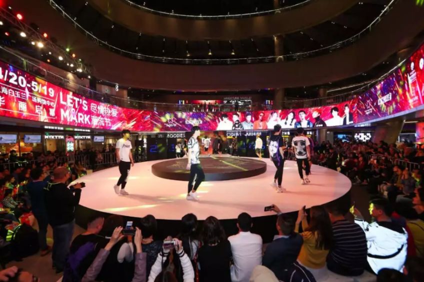 购物中心快闪店6大新玩法，好玩到不想走