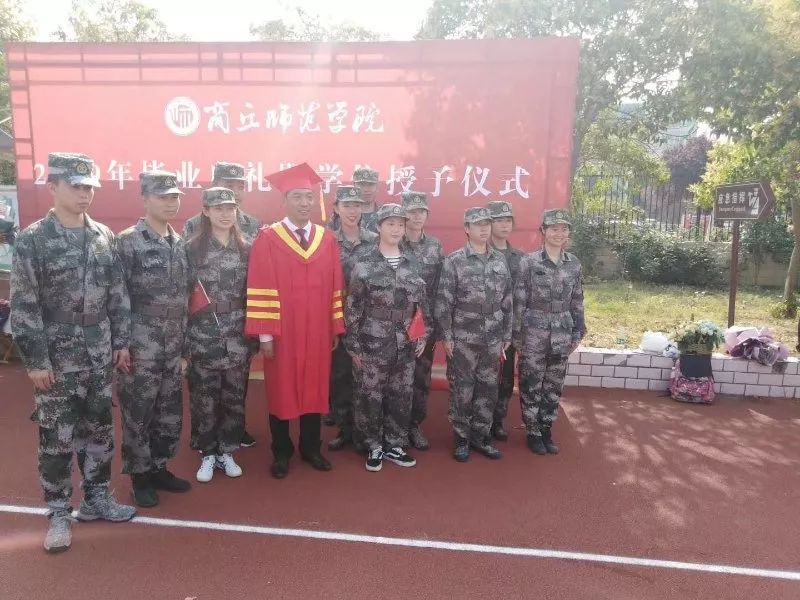 再见了我的大学央视纪录片,再见了我的大学诗朗诵