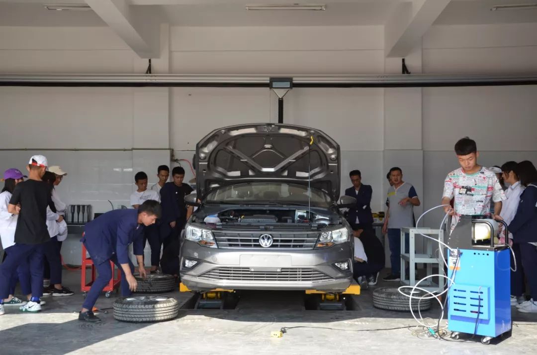 正名正人正己,正名出处