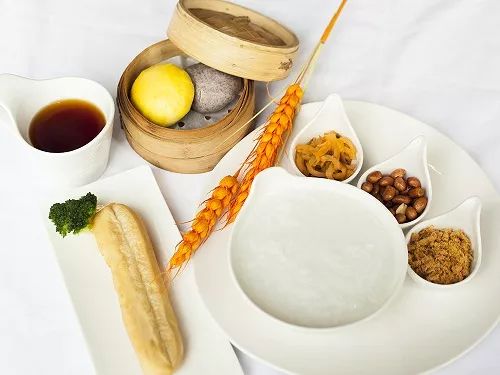 嘉华夏日运动盛惠来袭，全场瑜伽卡6.6折，健身卡8折