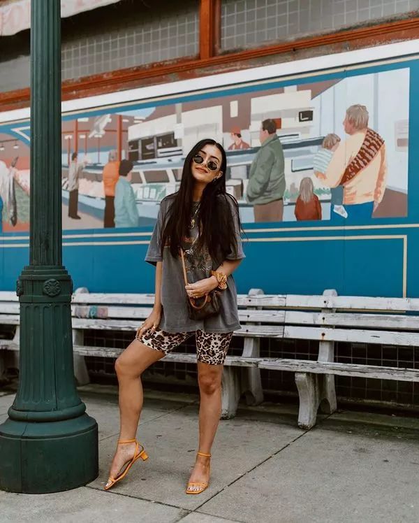 豹纹怎么穿不俗气,豹纹怎么穿出高级感