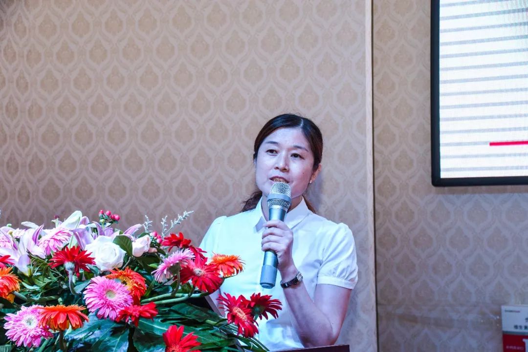 闈掑矝鍙岄哺鑽笟鑲′唤鏈夐檺鍏徃瀹樼綉,闈掑矝鍙岄哺鑽笟鍚堜綔