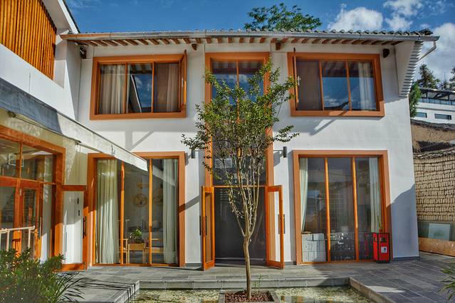 鑵惧啿鐑捣鏅尯鍏崄宀佸厤绁ㄥ悧,浜戝崡鑵惧啿鐑捣鍏洯鏅浠嬬粛