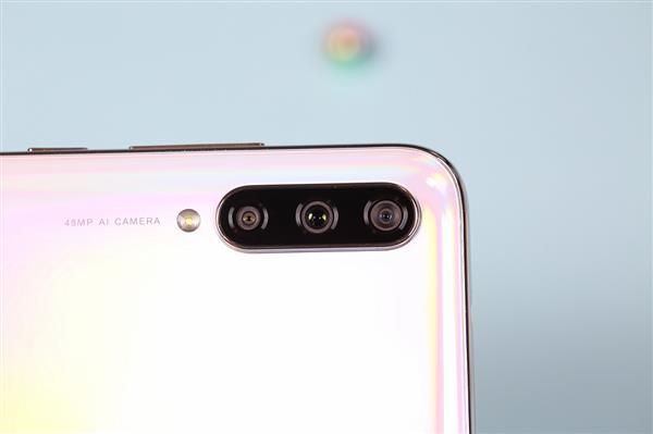 小米cc9e最新评测,小米cc9e和红米note7pro哪个好