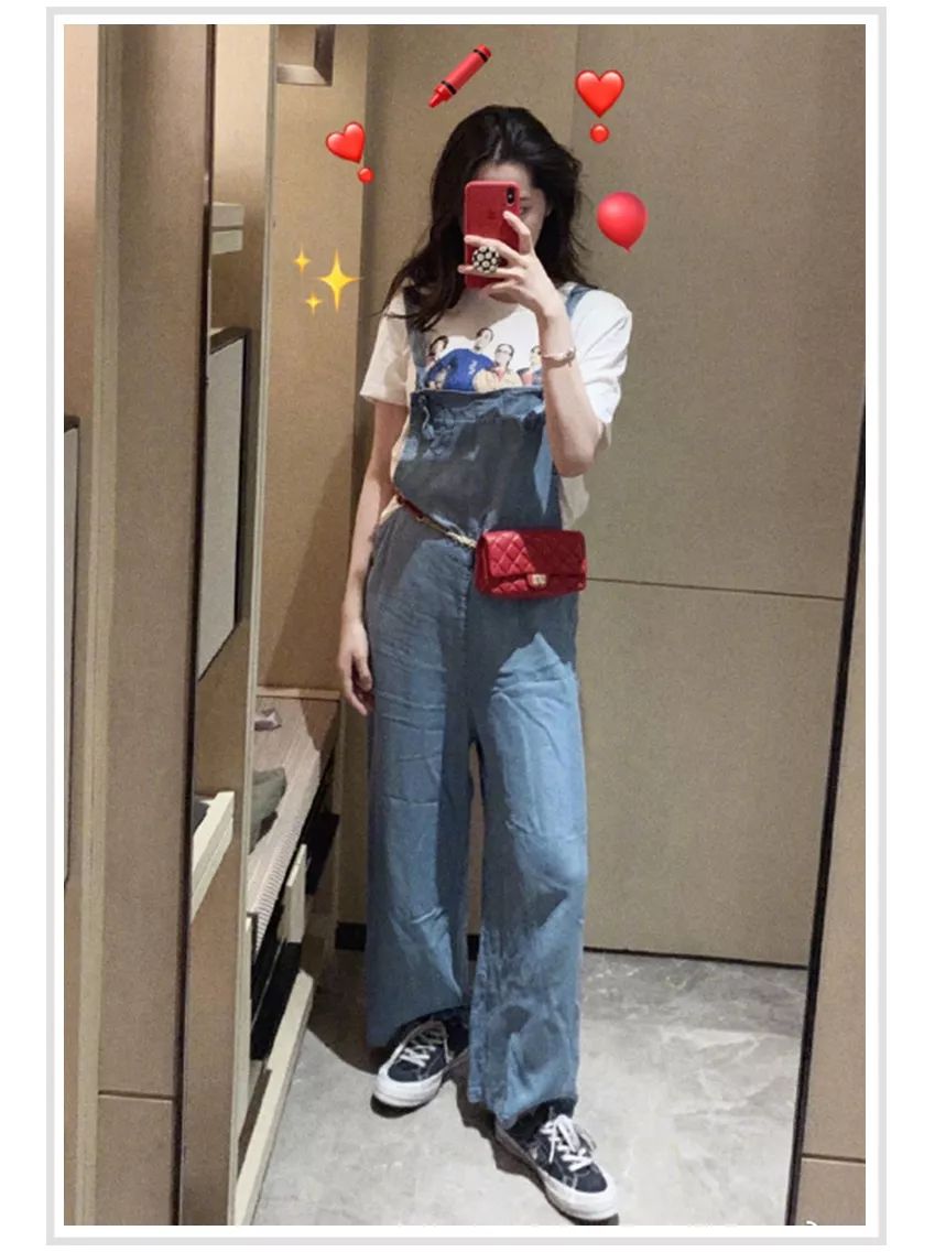 张子枫欧阳娜娜是真是假,张子枫给欧阳娜娜找衣服