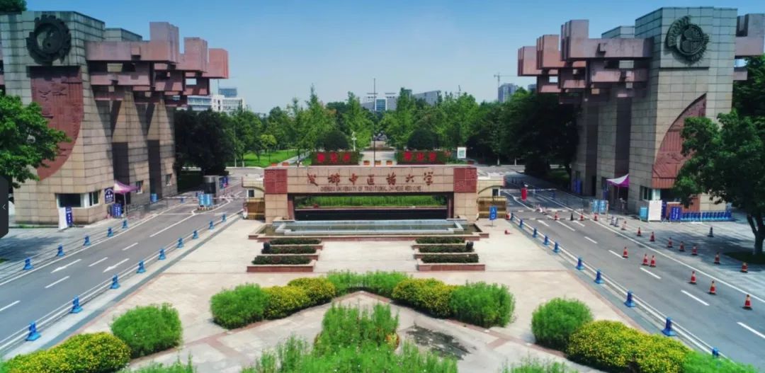 璇绘噦12鏃惰景,鍗佷簩鏃惰景鐪嬫噦浜虹敓