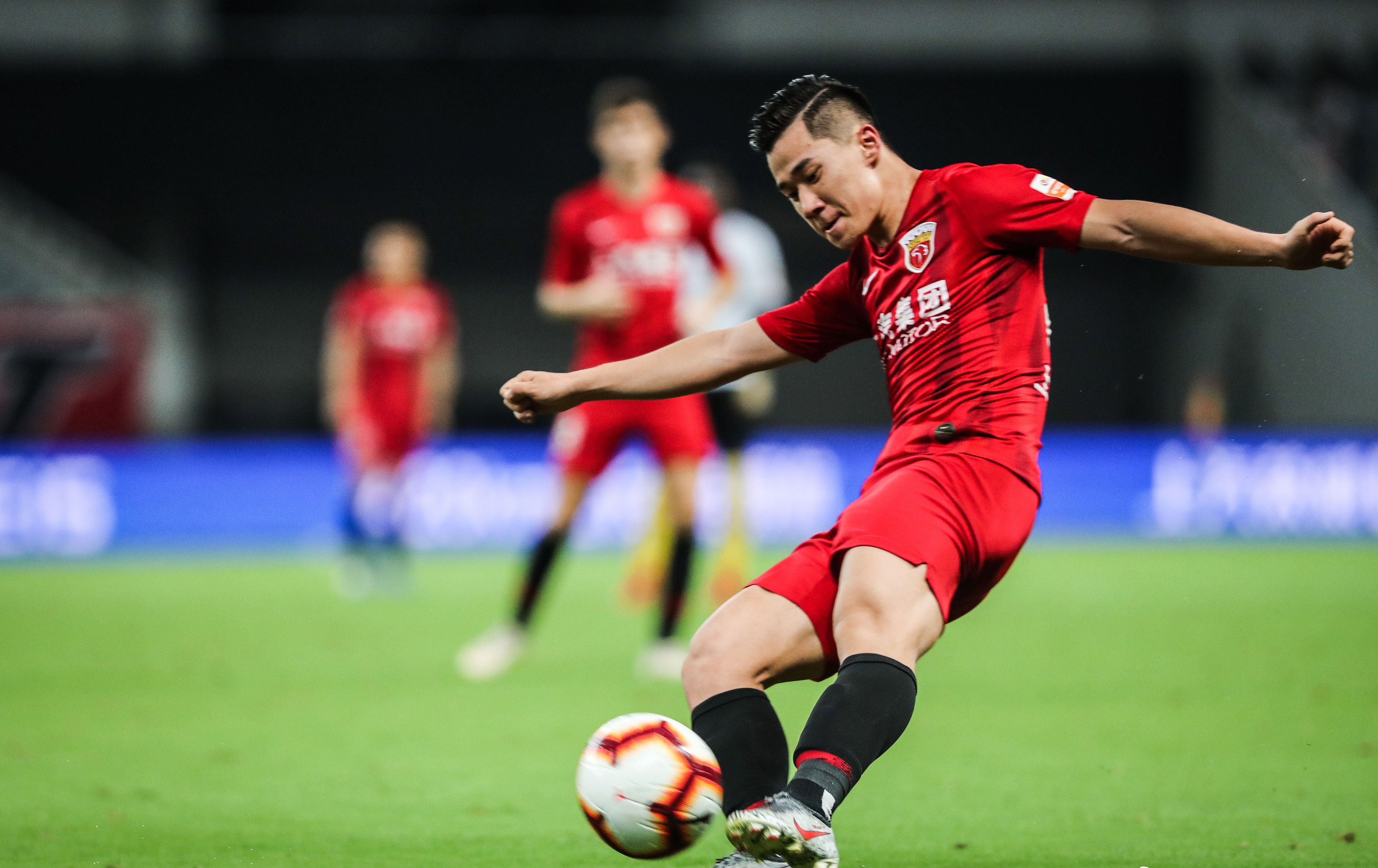 陈彬彬精彩进球,陈彬彬上港比赛