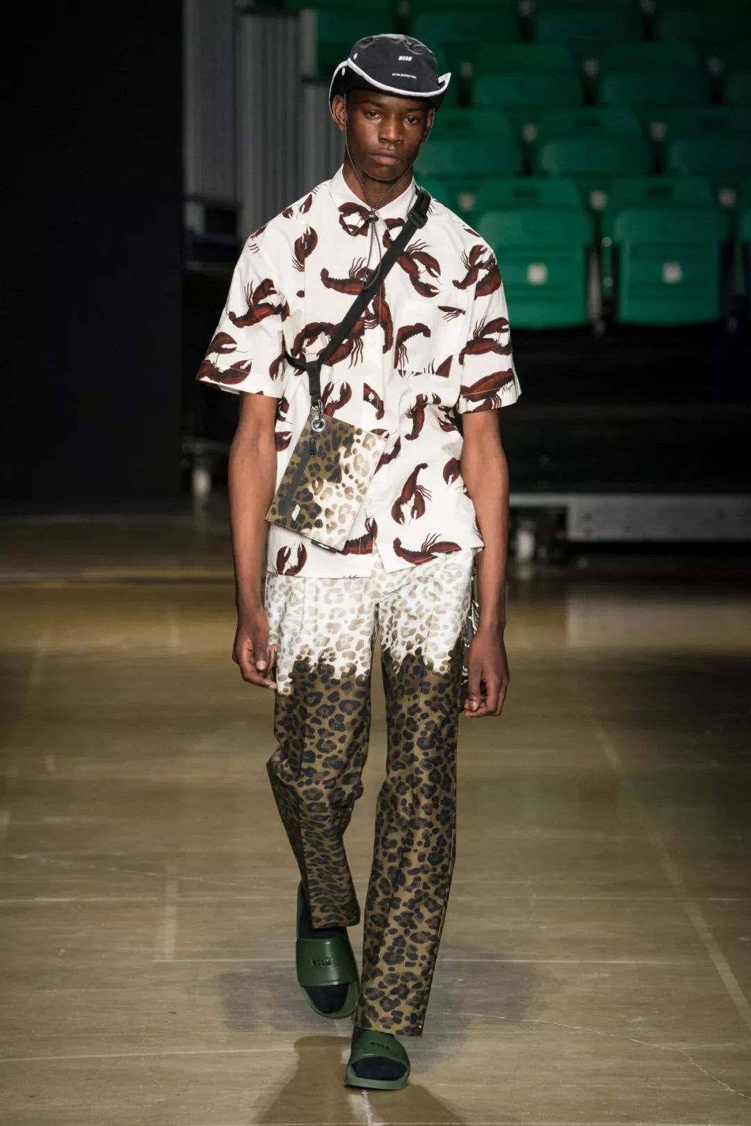 2021春夏男装流行趋势图片,20172018男装流行印花