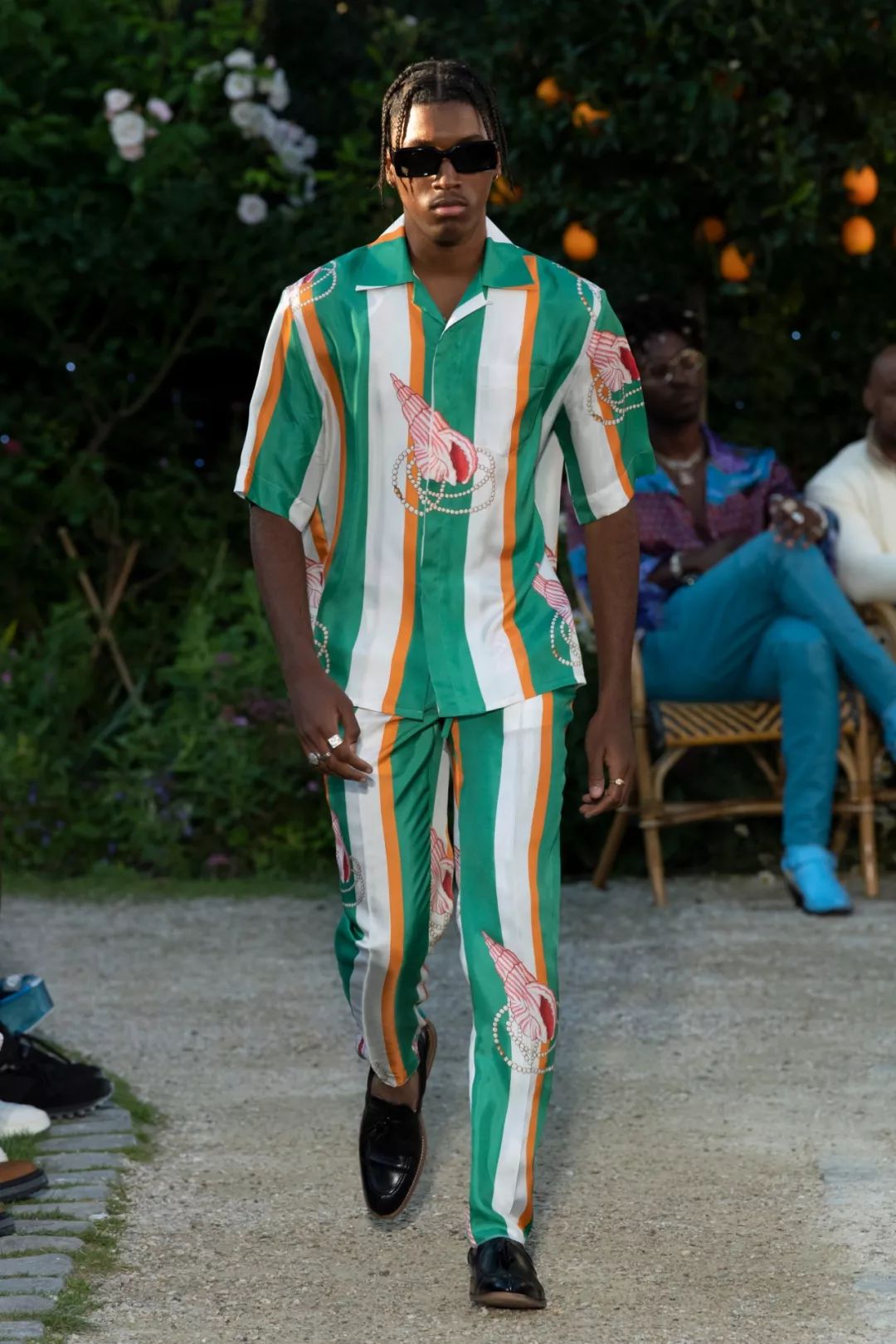 2021春夏男装流行趋势图片,20172018男装流行印花