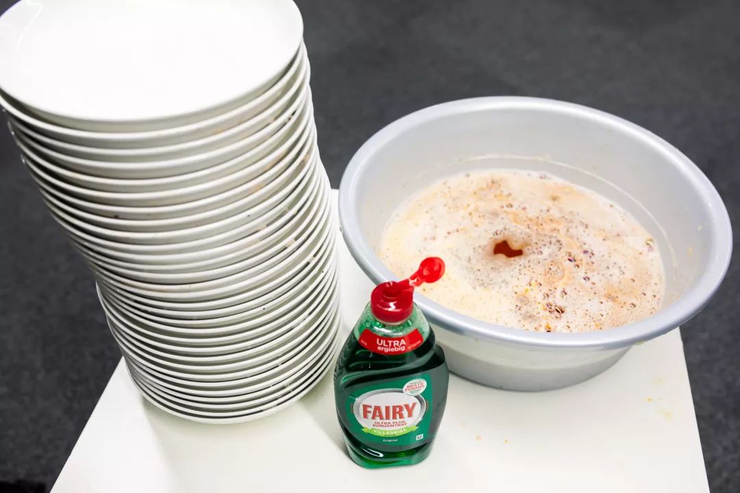 变态德国造！39元能洗净4500只盘子？！欧洲人都”喝它长大...