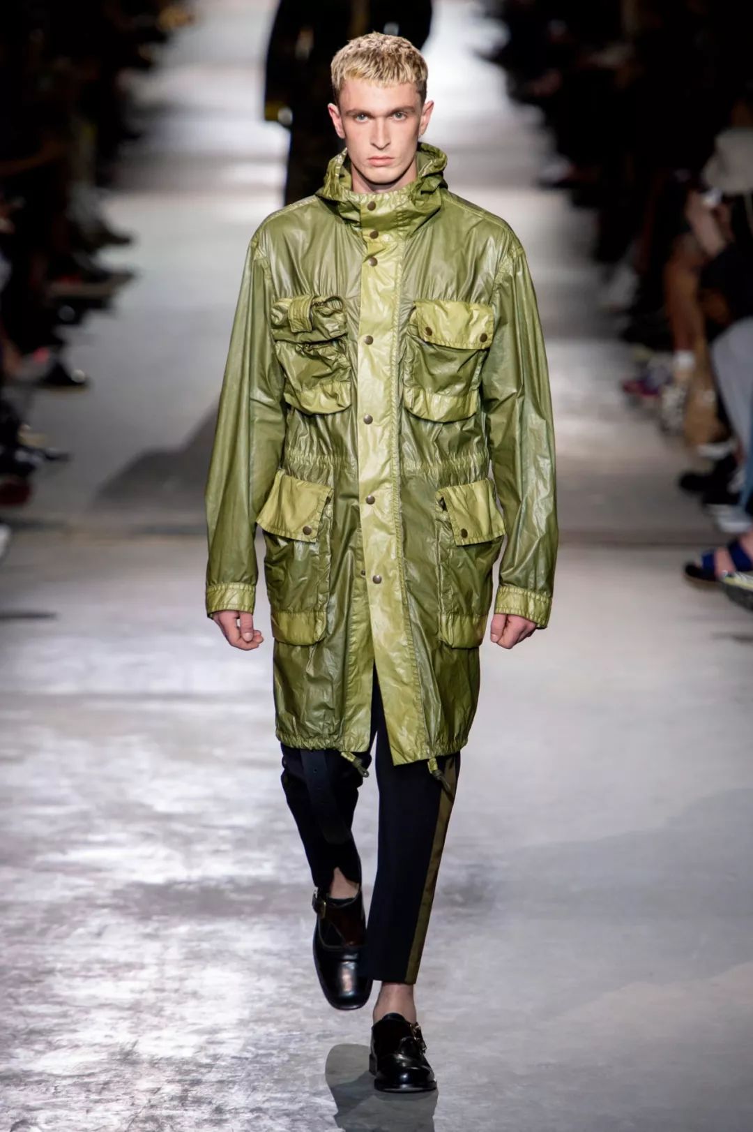 20年春夏男装流行色,2020国际服装春夏男装色彩配比