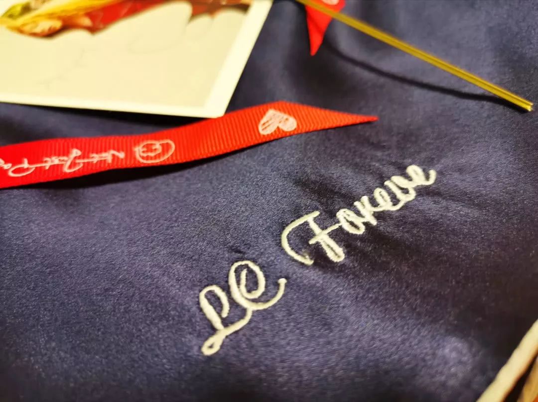 国际真丝品牌,英国小众真丝品牌大全