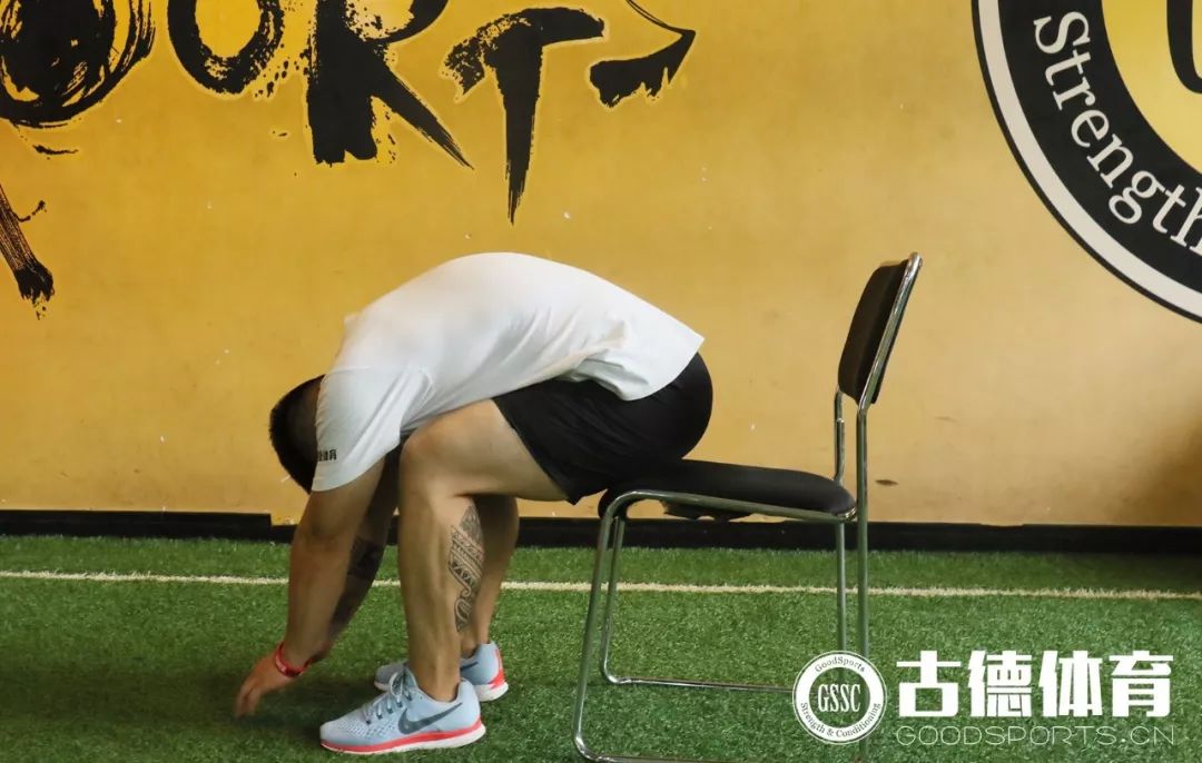 牵拉标准动作图解,常用肌肉牵拉方法有哪些