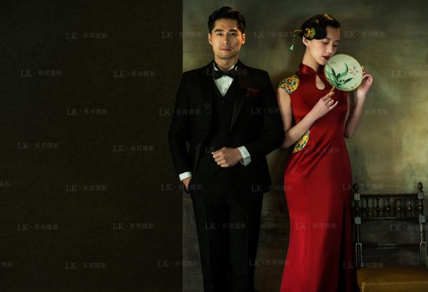 乐可：旗袍婚纱照成最美中国风，郑州婚纱摄影工作室哪家好？