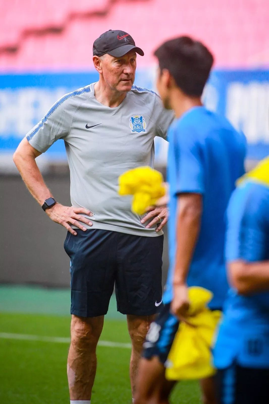 公告|防守教练特里·布切尔加盟教练组