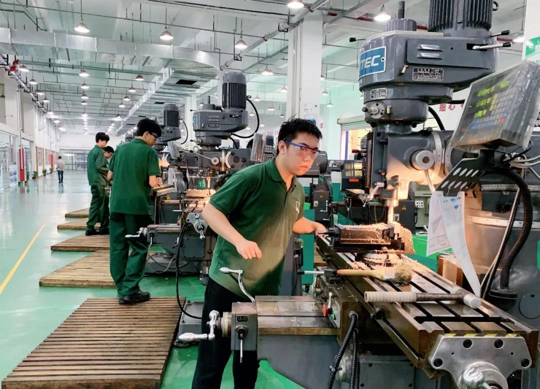 中国职业教育的缺失,中国式现代化实践困境