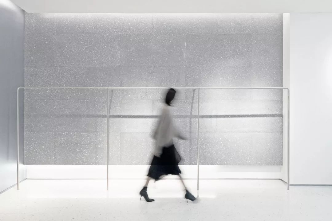 旧仓库改造女装,服装工作室改造效果图