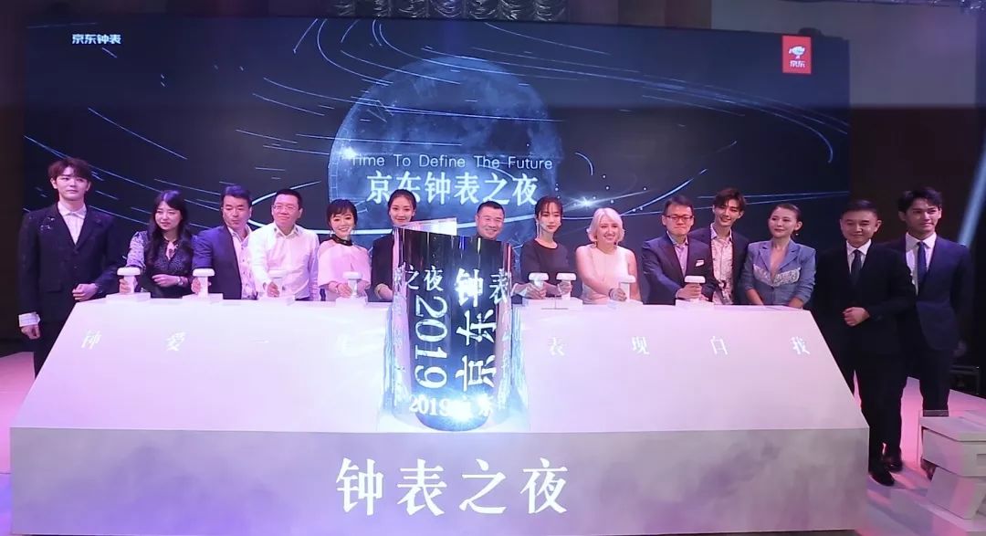 杨紫热辣滚烫会路演吗,杨紫最新视频活动